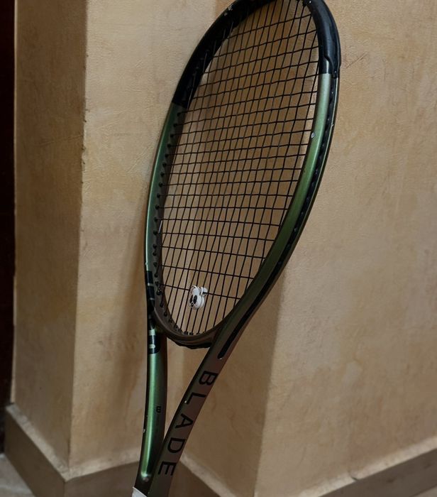 Тенис ракета Wilson Blade V8