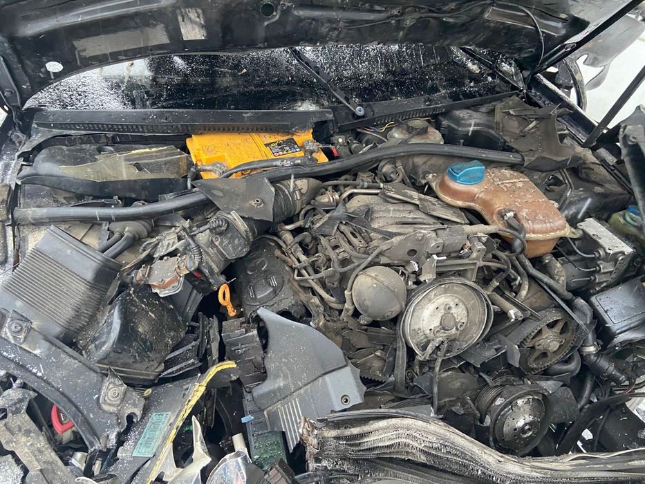 Ауди А4 кватро 2,8 1996