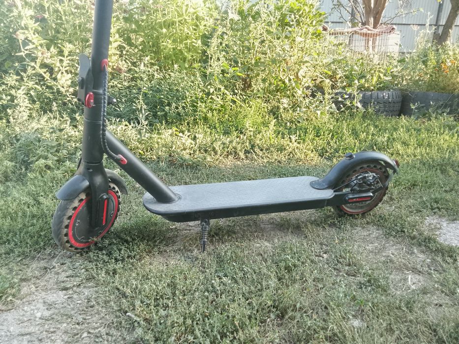 Скутер электрический