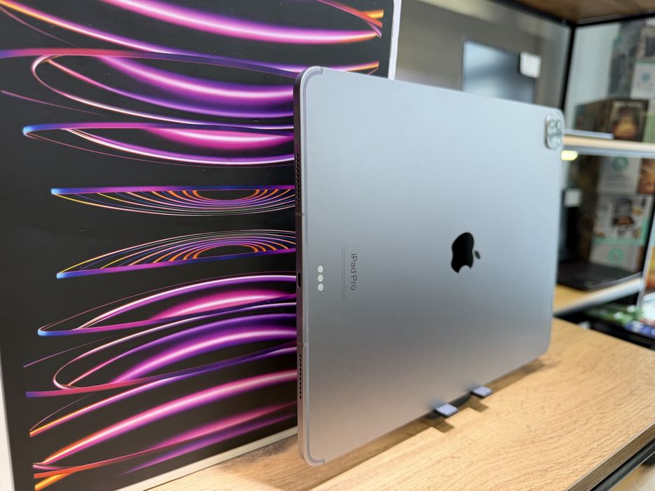 iPad Pro 12.9" 6 Generation, Wi-Fi+Cellular, 256 GB, АКБ83%, 1630/А10