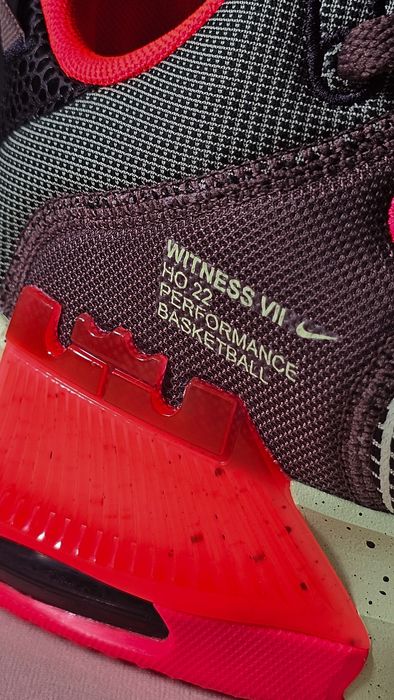 Кроссовки Nike LeBron witness 7