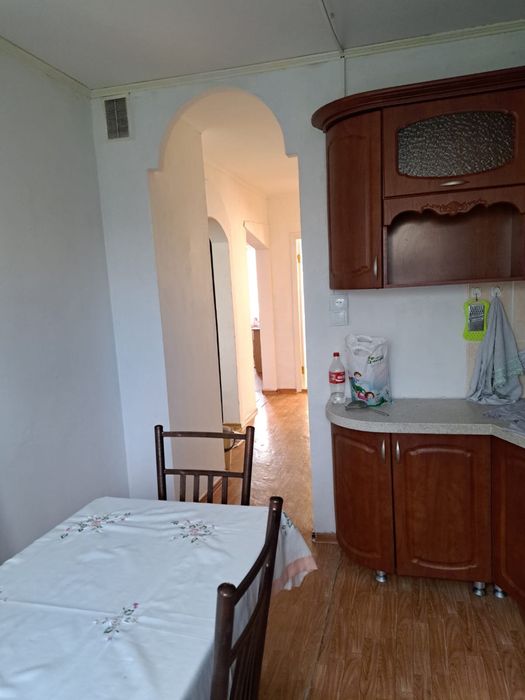 ПРОДАМ 5 комнатную квартиру