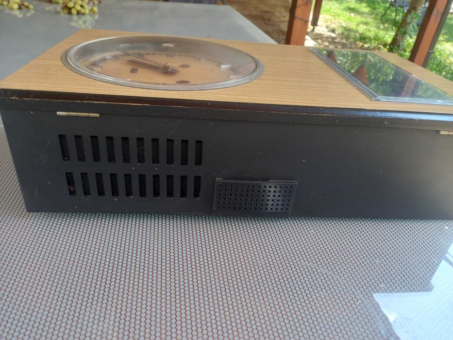 Predom Metron - ретро полски стенен часовник