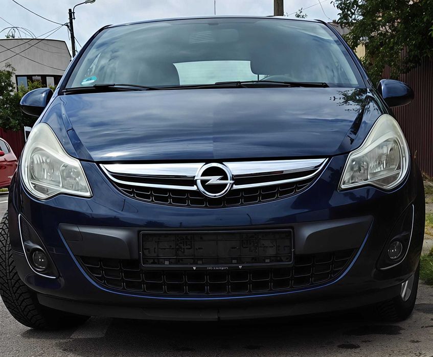 OPEL Corsa 2012