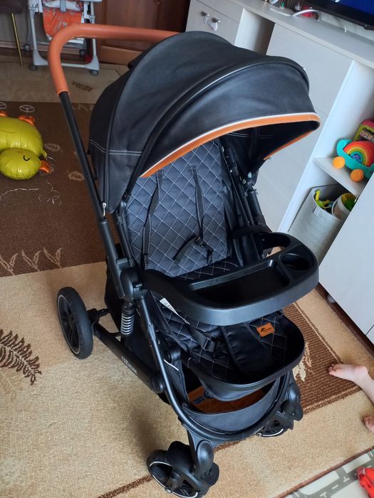 Продам коляску Teknum 512