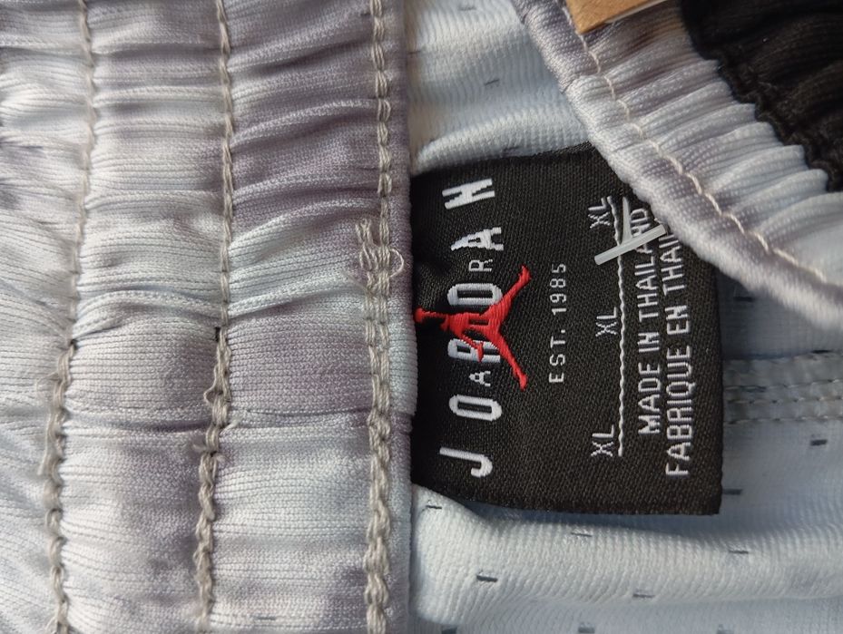 Pantaloni Jordan - Marimea M