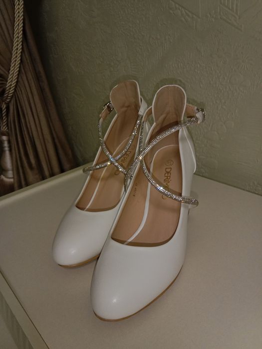 Tufli yengidek 1 martta kiyilgan