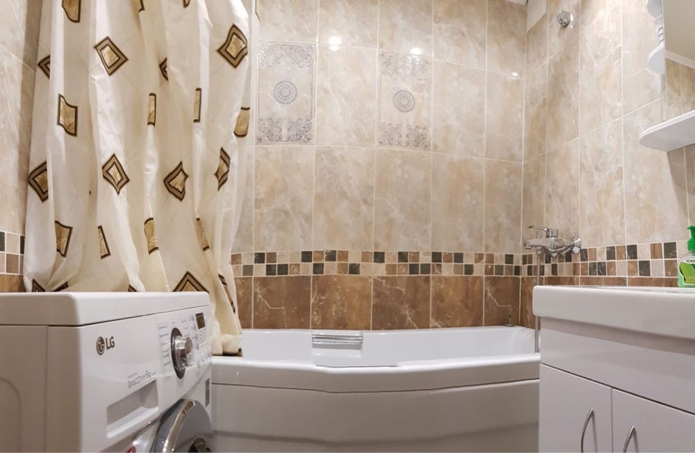 Продам 2 ком  В Центр города