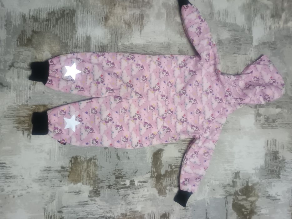 Salopeta IELM impermeabila roz cu unicorn, mas 98, stare f buna,100lei