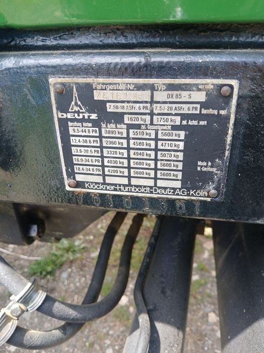 Tractor Deutz DX85-S
