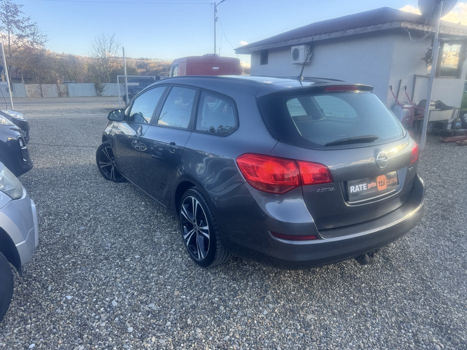 Opel Astra J 17 CDTI Posibilitate Rate,Cash,Buy Back