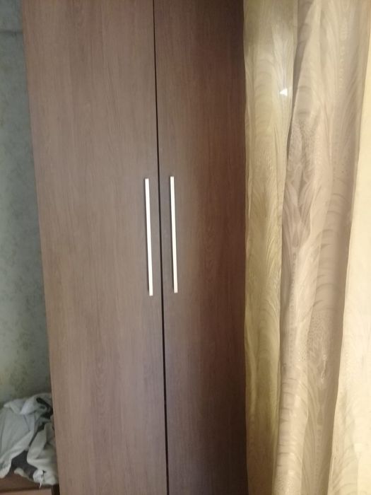 Продаётся спальная стенка и кровать.