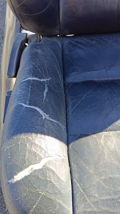 Кожанные седения с подогревом е34