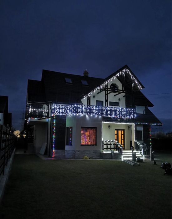 Casa de vanzare 5 camere vis-a-vis de Manastirea Vladiceni Iasi