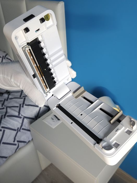 Imprimantă Termică AWB Vretti DB601 + 400 Etichete  +  Suport Etichete