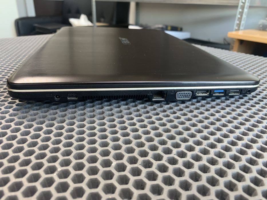 Ноутбук Asus x540. Ssd 120gb.