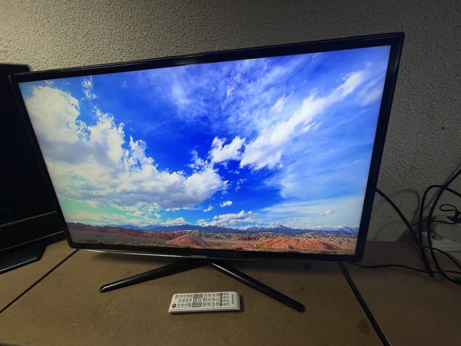 Телевизор Samsung Full HD LED 37” - UE37ES6300S