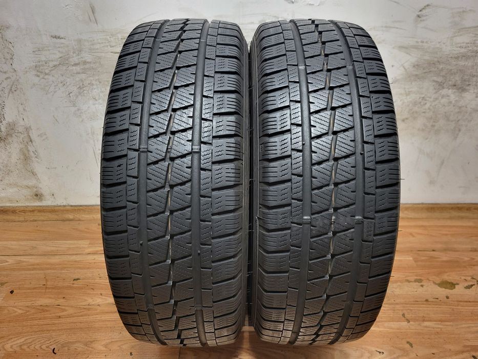 215/65/16C Falken / бус  гуми