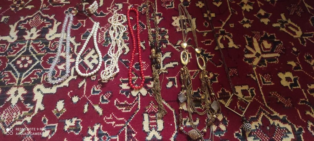 Аёллар ва кизлар учун маржонлар