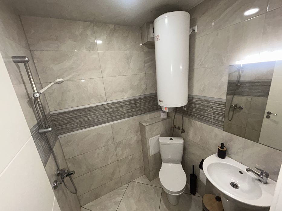 Дава се под наем Двустаен апартамент в Варна, Аспарухово - 55 кв.м за 408 € - Снимка #6