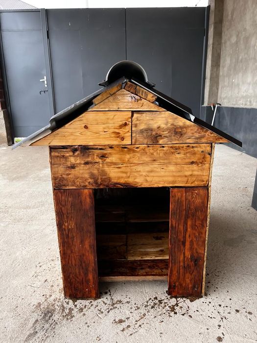 Собачья будка конура