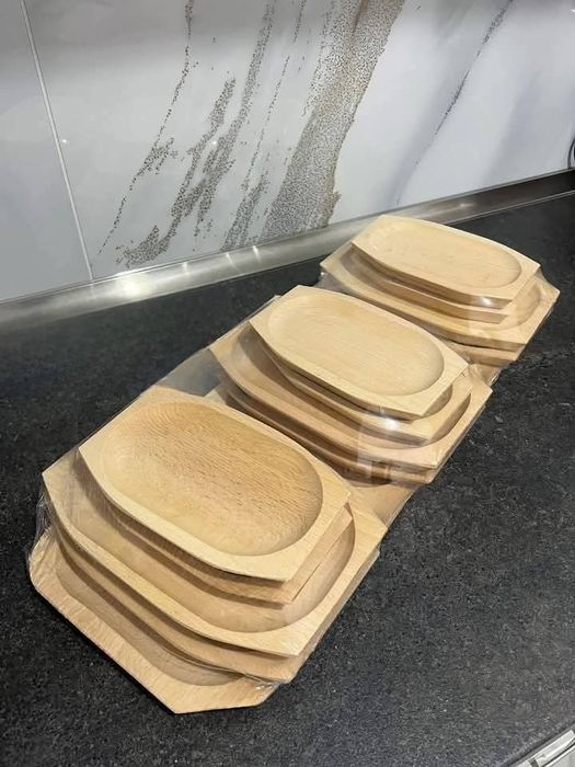 Set platou mare+12 farfurii