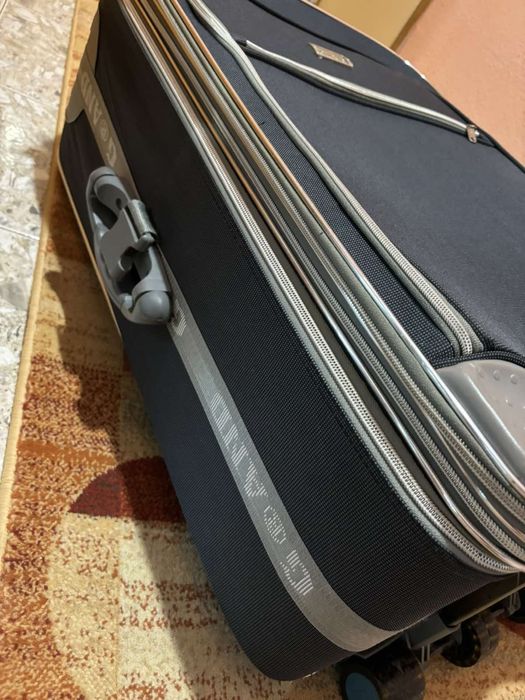 Продавам куфар GRAND