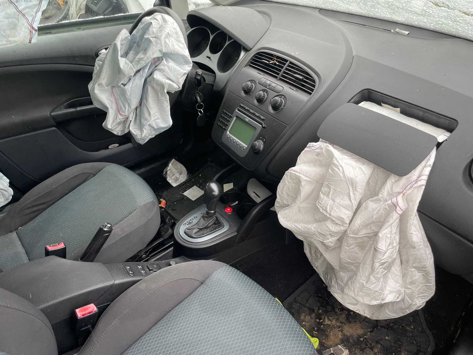Dezmembrez / Vand Seat Altea 1.9 TDI cutie automata carlig