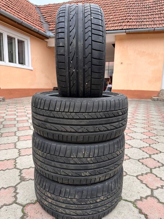 Anvelope vară 215/40/17 Bridgestone ca noi