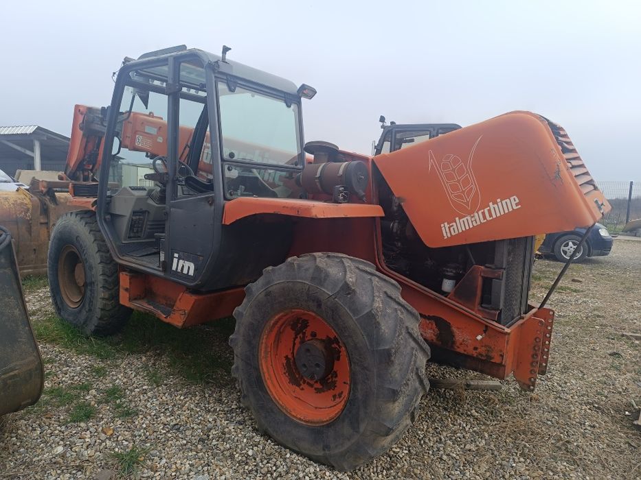 Cupă telescopic Italmaccine Agrilift 327-3200kg