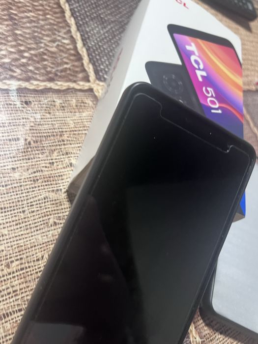 Vand telefon tcl 501