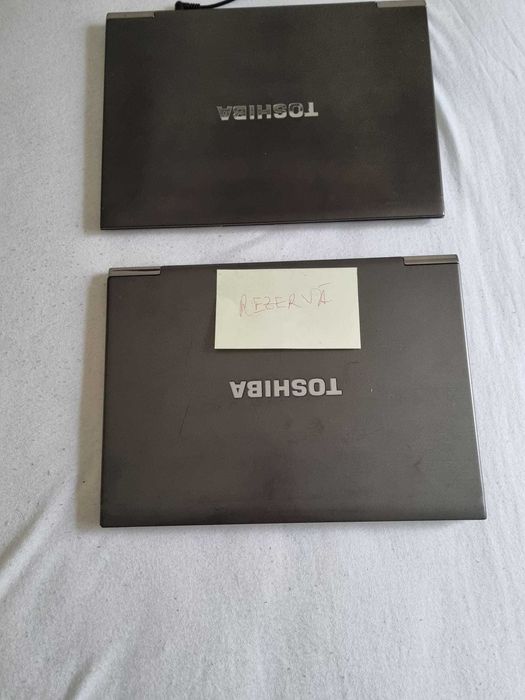 Două Ultrabook Toshiba Portege Z830, 1 perfect funcțional + 1 rezervă!