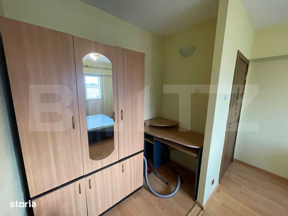 Apartament 3 camere,  73 mp totali, zona 1 Mai-Pelendava