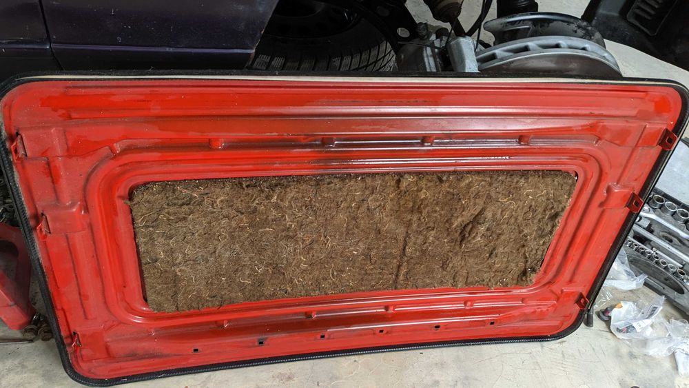 BMW E30 316i комби на части