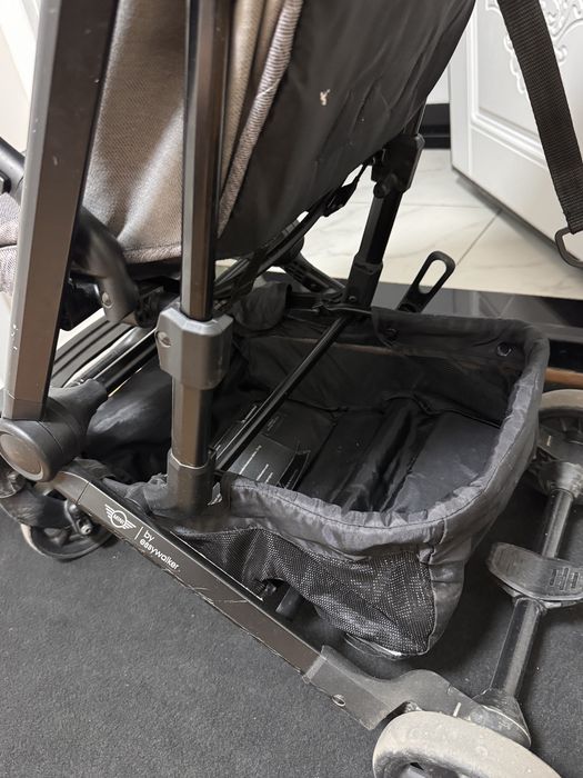 Продаю коляску EasyWalker Mini