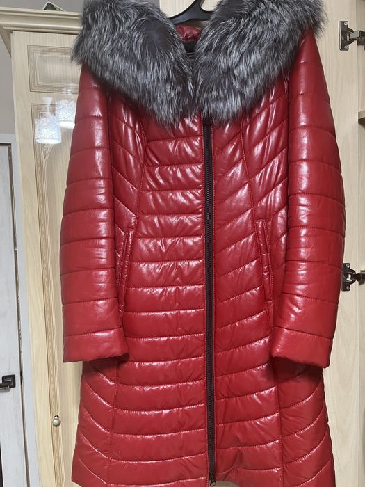 Продам зимнюю эко-куртку.