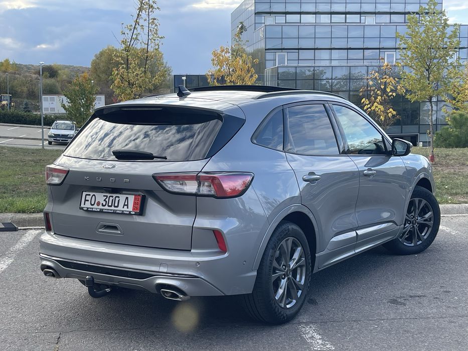 Ford Kuga ST Line 4x4 2021 190 cp Distronic/Head up/Panoramic