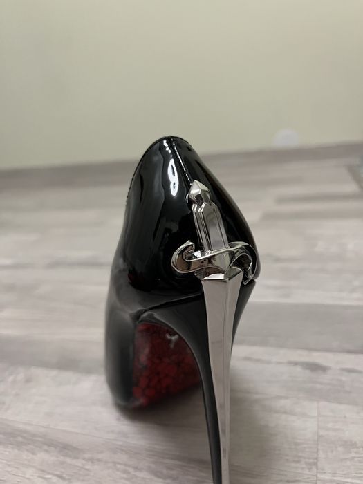 cesare paciotti токчета