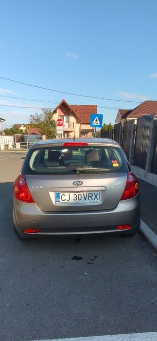 Kia Ceed 2008 benzină, 2.590 € — imagine 2
