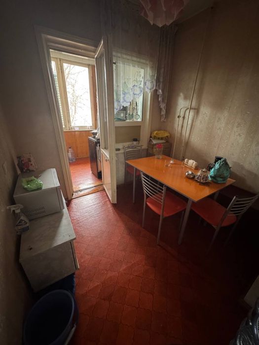 Ипотека. Чиланзар 2, квартира 2-комнатная , балкон 2*6+гараж.торг есть