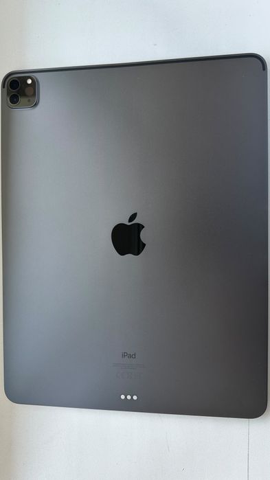 Ipad Pro 12.9” 4th Gen 512GB — отличное состояние