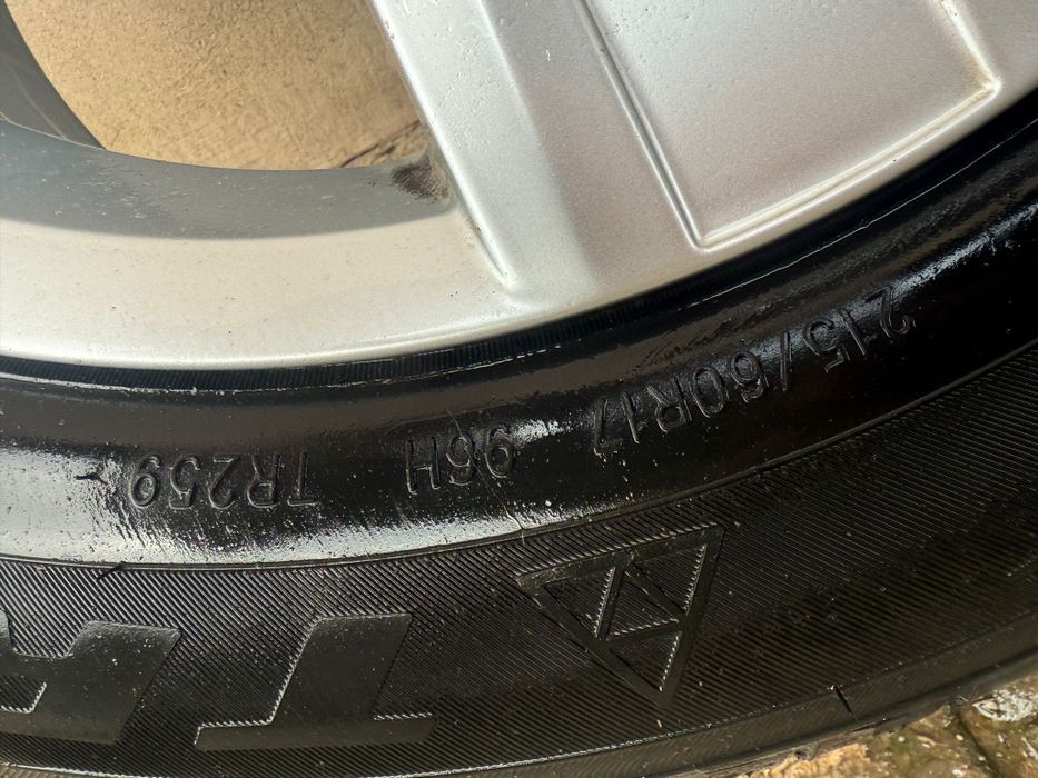 Roti/Jante originale Volkswagen Caravelle T5/T6-215/60 R17