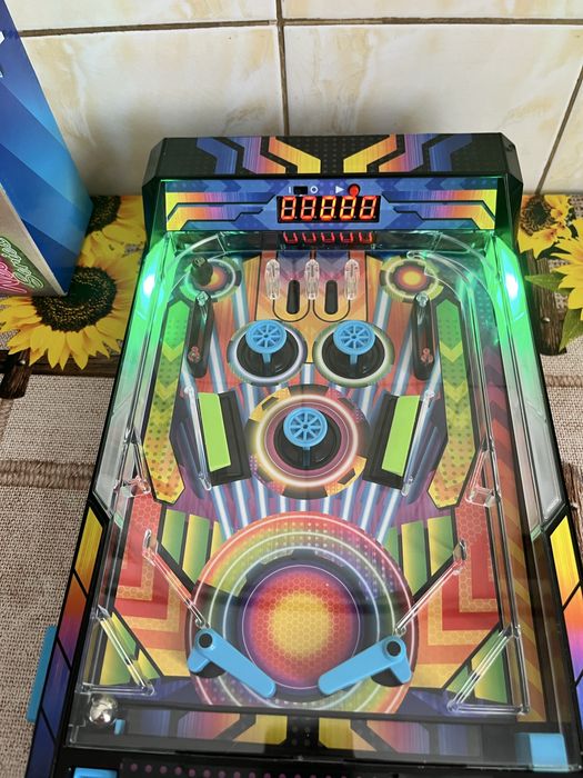 Electronic arcade pinball