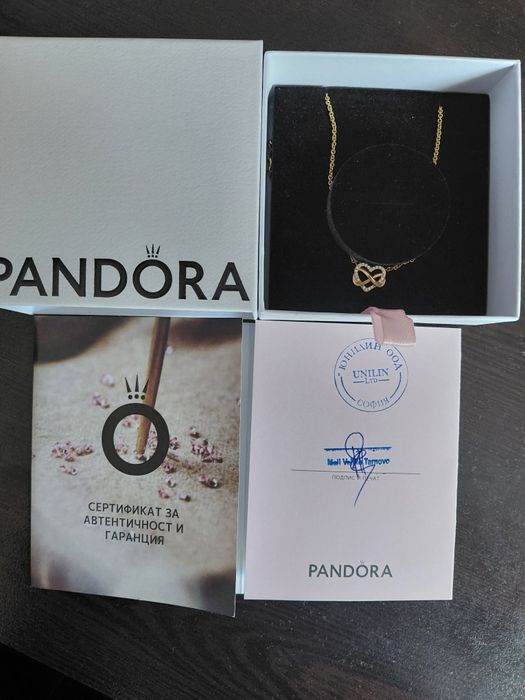 Колие безкрайна любов Pandora