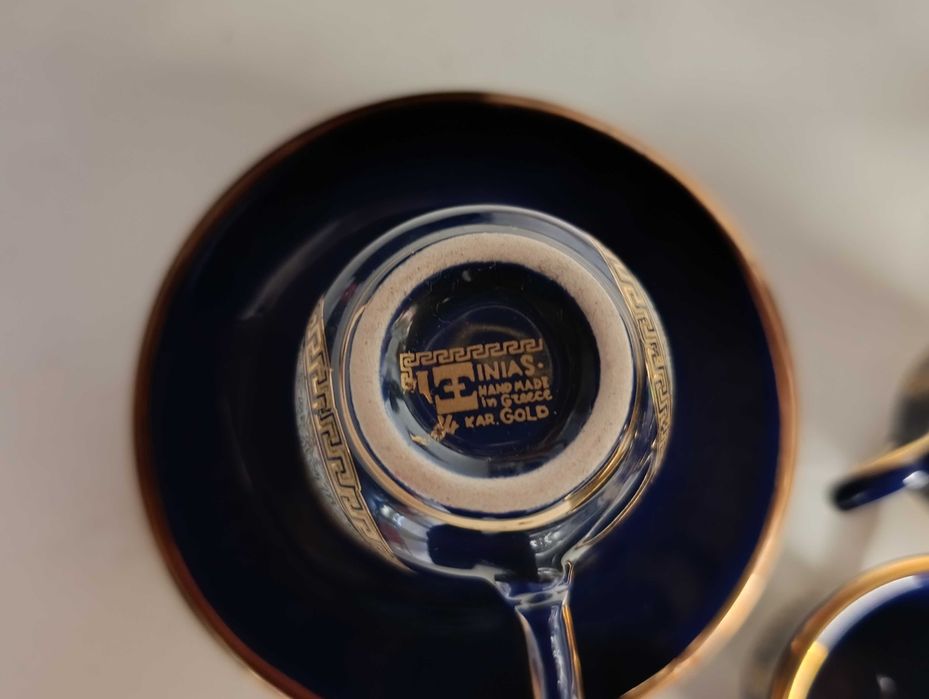 Продавам сервиз за кафе