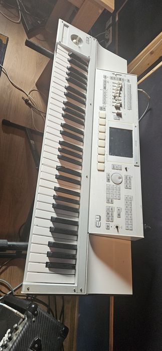 Korg M3 orga electronica