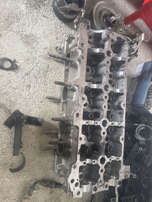 Продается головка тоиота хаилюкс 2022