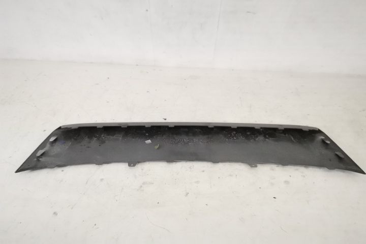 Орнамент централен праг спойлер предна броня Оригинален В добро състоя