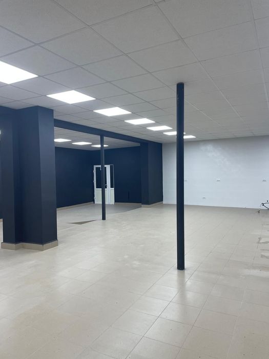 Se vinde spațiu comercial în Vârteșcoiu