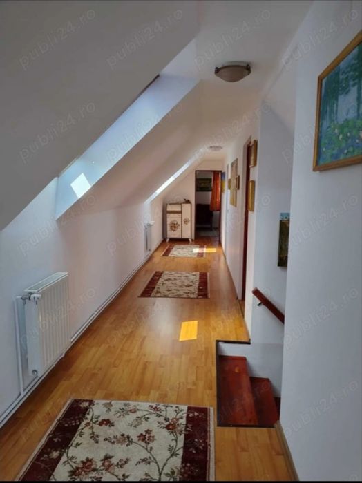 Casă spațioasă 5 camere + 1100 mp teren | Petrești, lângă Sebeș Alba